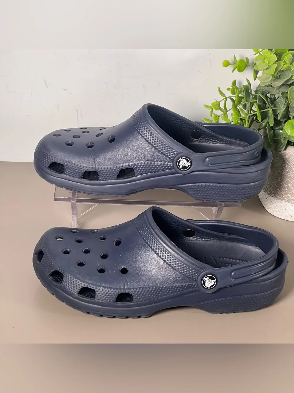 CROCS Blue Navy Classic Clogs  Unisex Kids Juniors Size 6